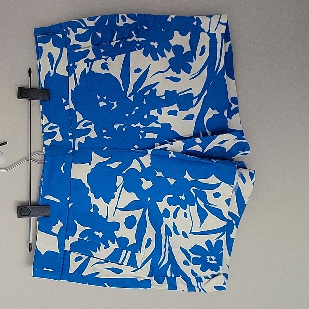 J. CREW side zip blue floral shorts